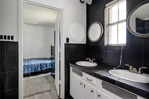 306 Country Club Dr, Joshua, TX 76058 - Photo 25