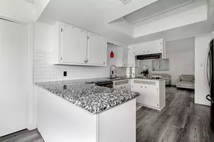 306 Country Club Dr, Joshua, TX 76058 - Photo 17