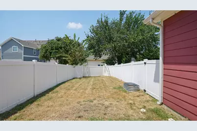 2021 Prospect Lane, Providence Village, TX 76227 - Photo 33