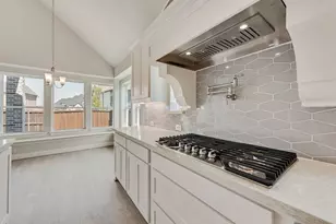 1706 Cedar Bluff Pkwy, Mansfield, TX 76063 - Photo 11