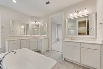 1706 Cedar Bluff Parkway, Mansfield, TX 76063 - Photo 19