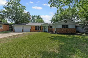 3312 Henry Dr, Richland Hills, TX 76118 - Photo 1