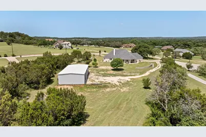 2030 Hills Court, Stephenville, TX 76401 - Photo 39
