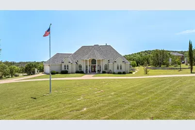 2030 Hills Court, Stephenville, TX 76401 - Photo 1