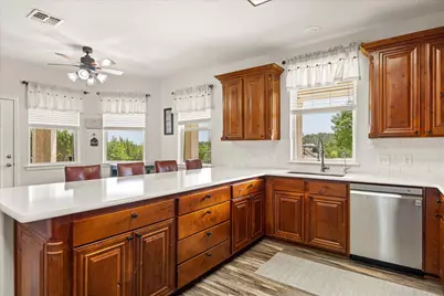 2030 Hills Court, Stephenville, TX 76401 - Photo 17