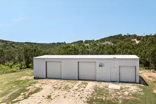 2030 Hills Court, Stephenville, TX 76401 - Photo 35