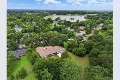 1700 N Preston Street, Ennis, TX 75119 - Photo 1