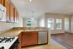 3685 Laurel Crossing Dr, Rockwall, TX 75032 - Photo 5