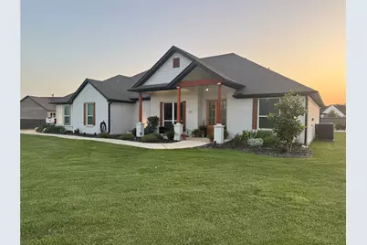 111 Bluegrass Trail, Springtown, TX 76082 - Photo 1