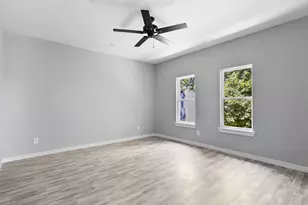 1609 E Bluff St, Fort Worth, TX 76102 - Photo 19