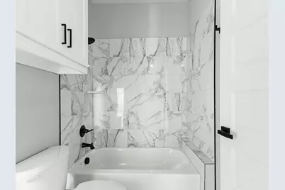 1609 E Bluff Street, Fort Worth, TX 76102 - Photo 9