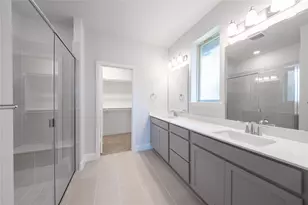 2204 Valencia Dr, Little Elm, TX 75068 - Photo 13