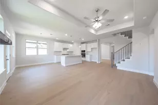 2204 Valencia Dr, Little Elm, TX 75068 - Photo 9