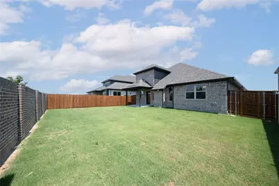 2204 Valencia Drive, Little Elm, TX 75068 - Photo 3