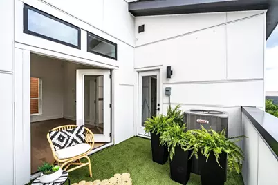 4208 Live Oak Street #201, Dallas, TX 75204 - Photo 25