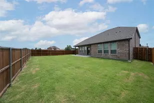 126 Old Glory Ln, Forney, TX 75126 - Photo 3