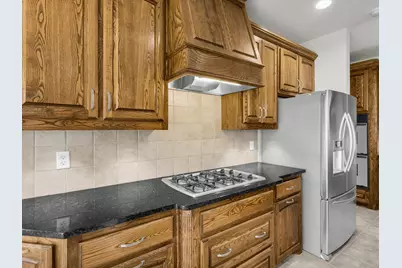 214 Grantham Lane, Murphy, TX 75094 - Photo 9