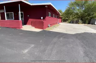 1321 E Berry St St, Fort Worth, TX 76119 - Photo 1