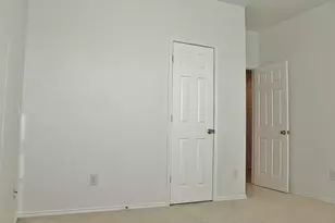 6333 Pool View Dr, Dallas, TX 75249 - Photo 5