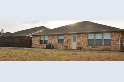 6333 Pool View Drive, Dallas, TX 75249 - Photo 11