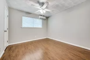 811 Skillman St, Dallas, TX 75214 - Photo 9