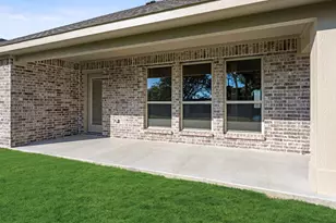 608 Pawprint Holw, Godley, TX 76044 - Photo 33