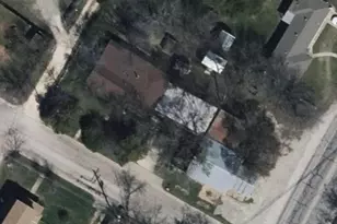 305 Bryan St, Glen Rose, TX 76043 - Photo 39