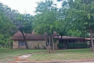 305 Bryan Street, Glen Rose, TX 76043 - Photo 3