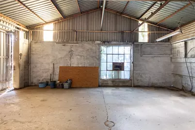 305 Bryan Street, Glen Rose, TX 76043 - Photo 37