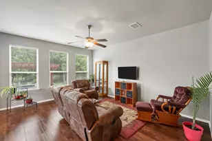 202 Milky Way Rd, Bruceville, TX 76630 - Photo 7