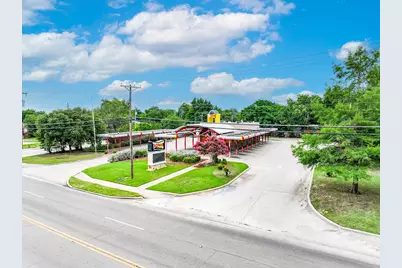 1300 Pioneer Drive, Irving, TX 75061 - Photo 1