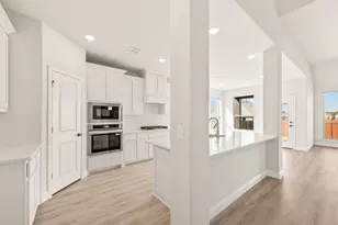 221 Comanche Trail, Alvarado, TX 76009 - Photo 11