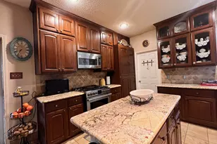 2000 Homestead Dr, Mesquite, TX 75181 - Photo 7