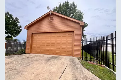 2000 Homestead Drive, Mesquite, TX 75181 - Photo 29