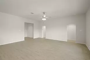 733 Stone Eagle Dr, Azle, TX 76020 - Photo 11