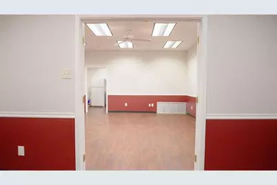 2636 Meadowbrook Drive, Fort Worth, TX 76103 - Photo 9