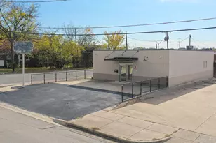 2636 Meadowbrook Dr, Fort Worth, TX 76103 - Photo 1