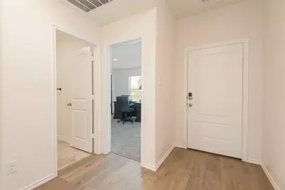 723 Primrose Lane, Pilot Point, TX 76258 - Photo 5