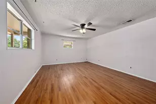 7033 Edmond Ave, Waco, TX 76710 - Photo 11