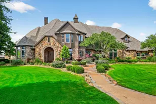 2 Groves Cir, Argyle, TX 76226 - Photo 9