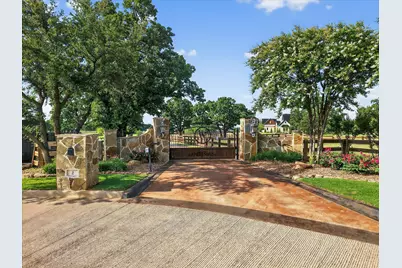 2 Groves Circle, Argyle, TX 76226 - Photo 3