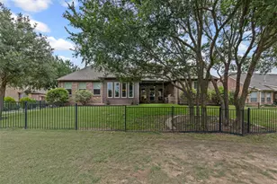 12341 Indian Creek Dr, Fort Worth, TX 76179 - Photo 33