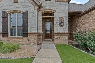 12341 Indian Creek Dr, Fort Worth, TX 76179 - Photo 5