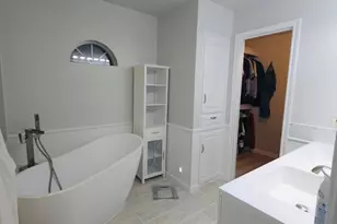 1201 E Oaklawn Dr, Talty, TX 75160 - Photo 19