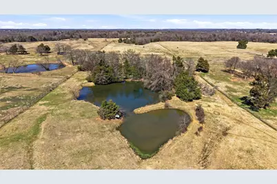 929 County Line Church Road, Whitesboro, TX 76273 - Photo 15