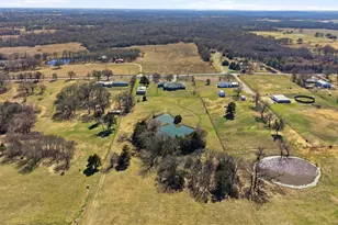 929 County Line Church Rd, Whitesboro, TX 76273 - Photo 17