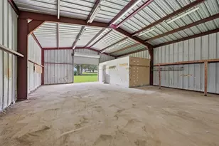 929 County Line Church Rd, Whitesboro, TX 76273 - Photo 17