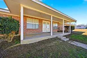 929 County Line Church Rd, Whitesboro, TX 76273 - Photo 1