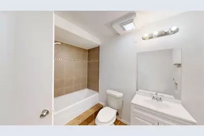 226 SW 4th Street, Grand Prairie, TX 75051 - Photo 31