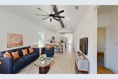 226 SW 4th Street, Grand Prairie, TX 75051 - Photo 7